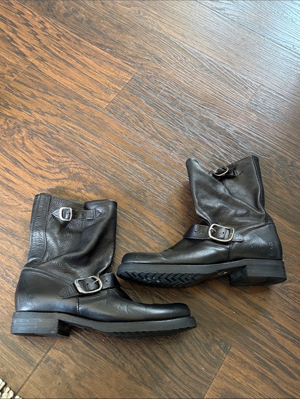 Frye Black Women's Leather Boots - Picture 7 of 16